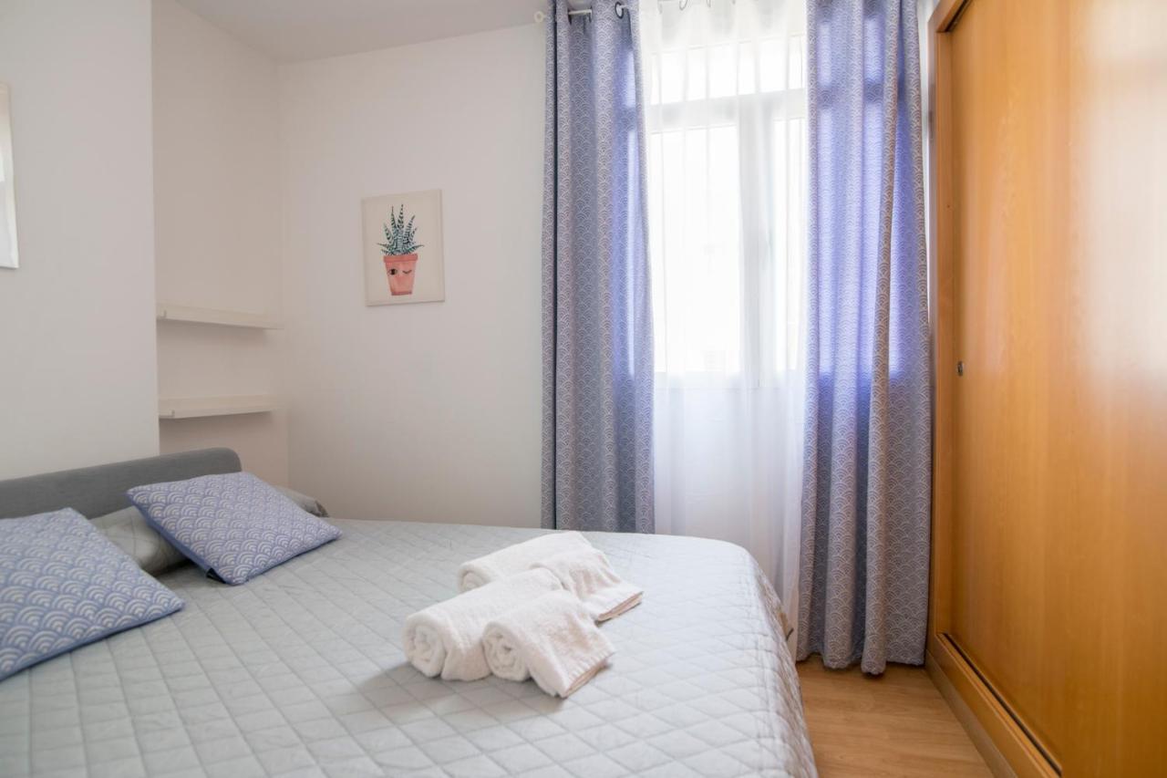 Hogar Vera Apartments&Bikes Valencia Bagian luar foto
