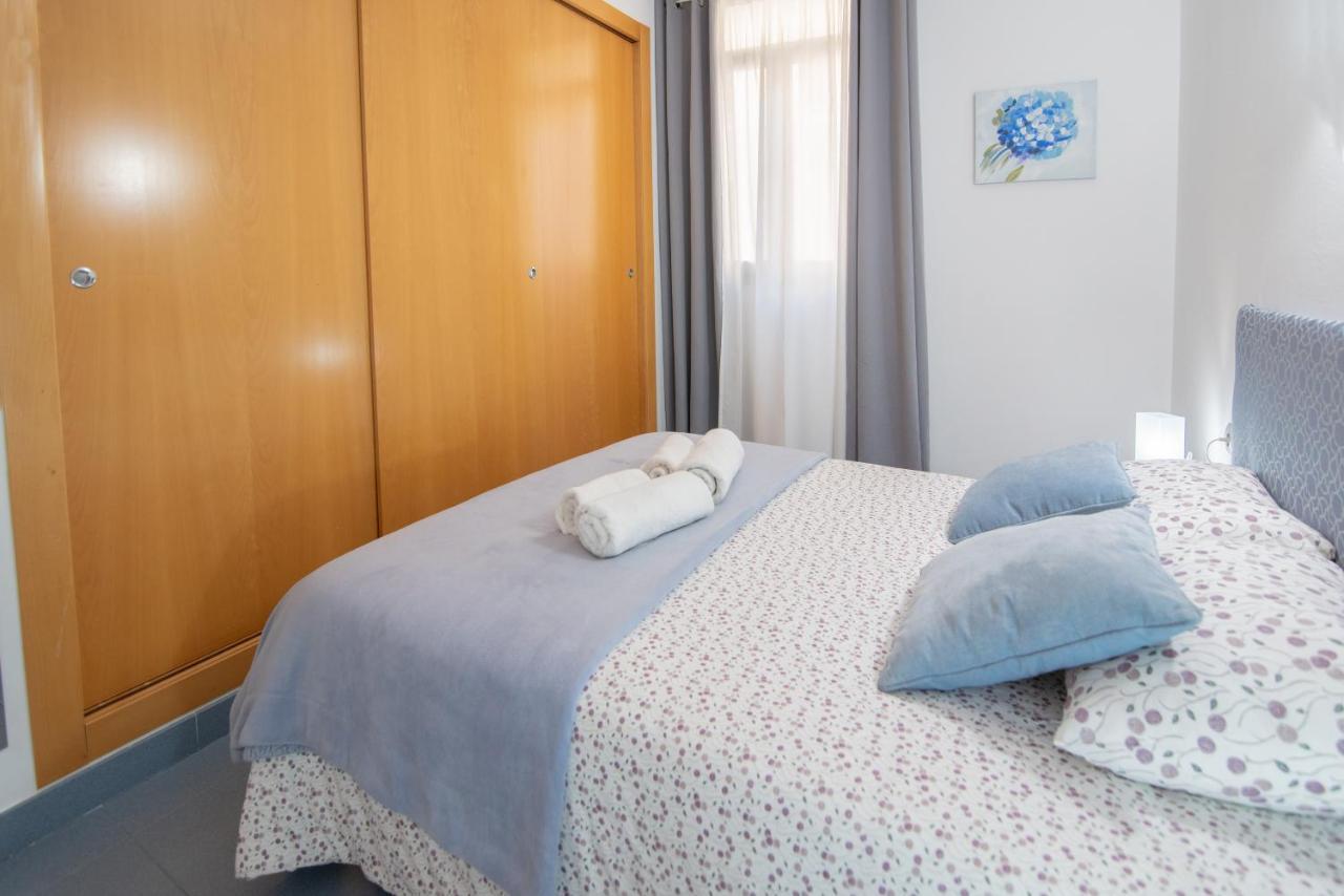 Hogar Vera Apartments&Bikes Valencia Bagian luar foto