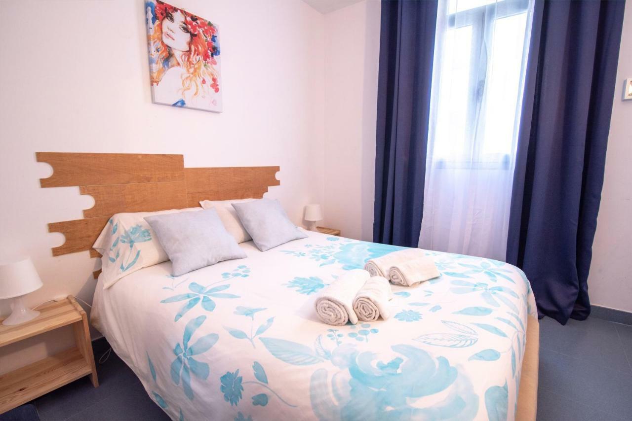 Hogar Vera Apartments&Bikes Valencia Bagian luar foto
