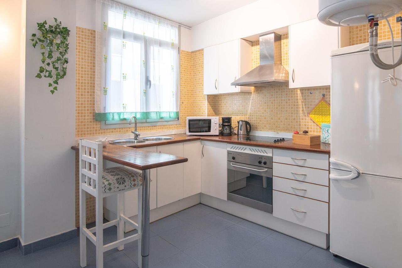 Hogar Vera Apartments&Bikes Valencia Bagian luar foto